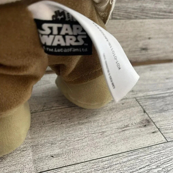 Star Wars Lucas Films 9" Talking Yoda Underground Toys Stuffed Plush Toy Works - Picture 4 of 6